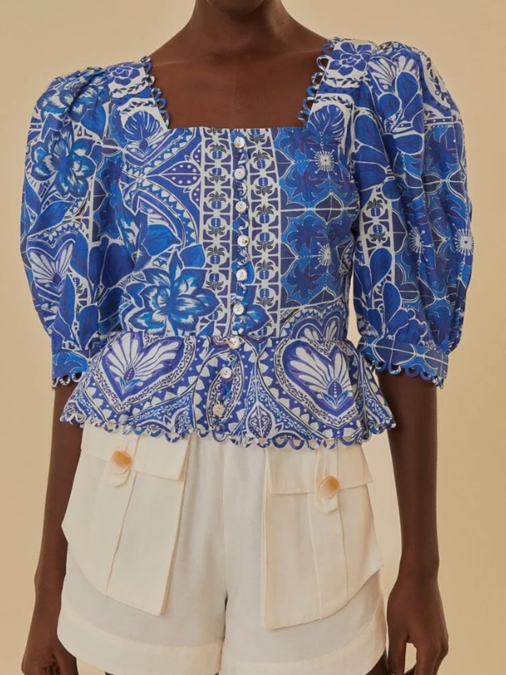 Farm Rio โBlue Tile Dream Blouseโ size small, cropped with puff sleeves